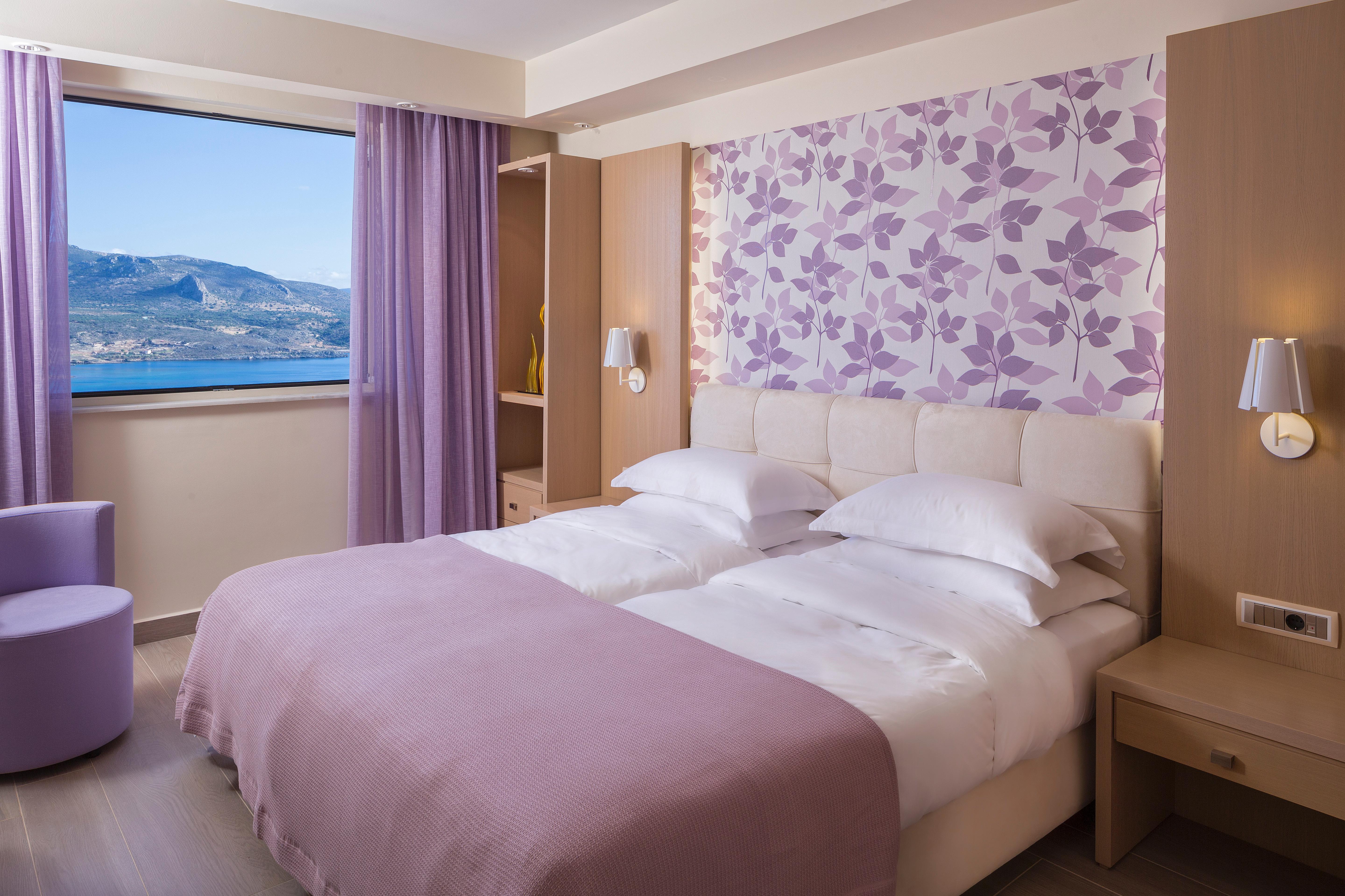 Princess Kyniska Suites Plitra Bagian luar foto