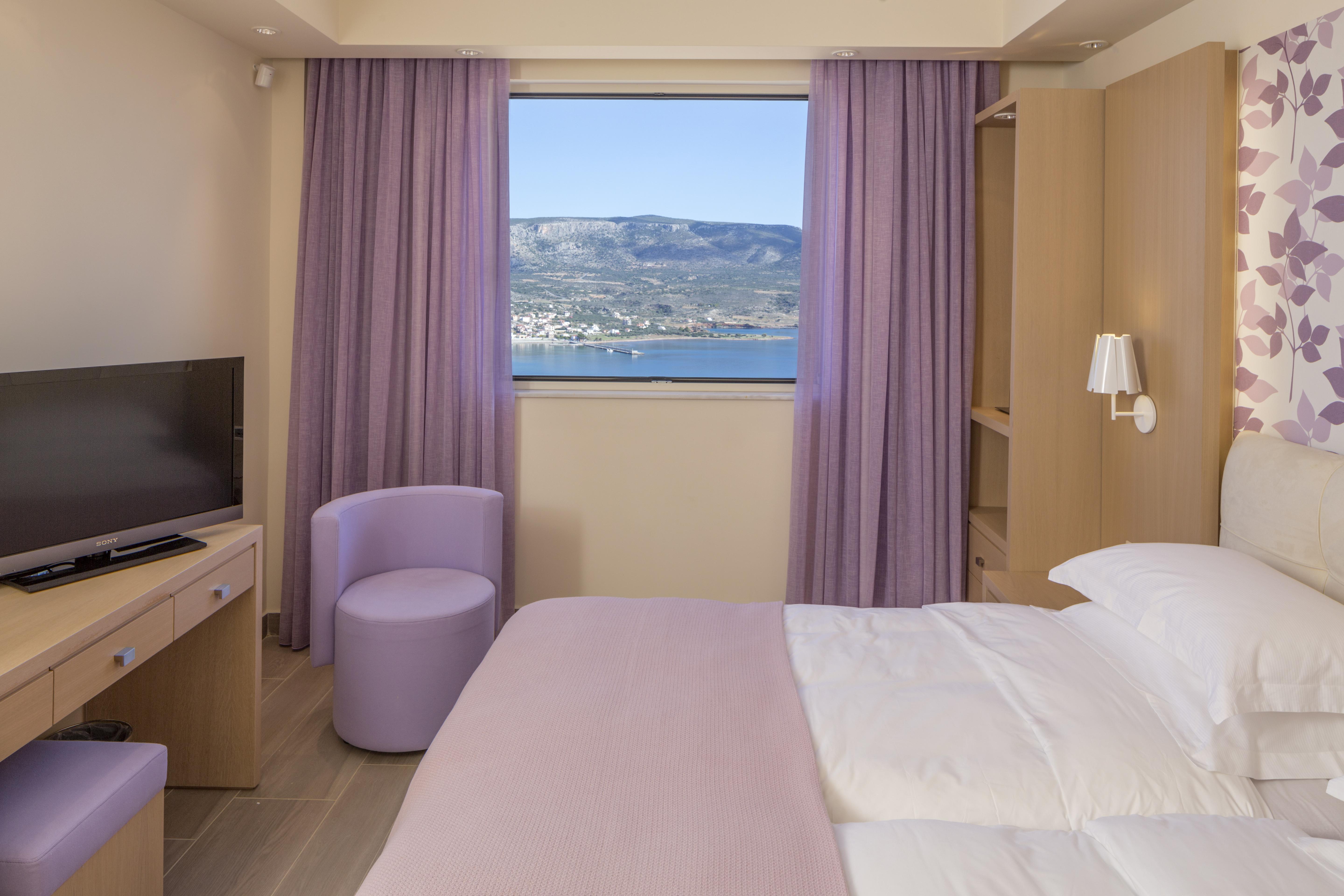 Princess Kyniska Suites Plitra Bagian luar foto