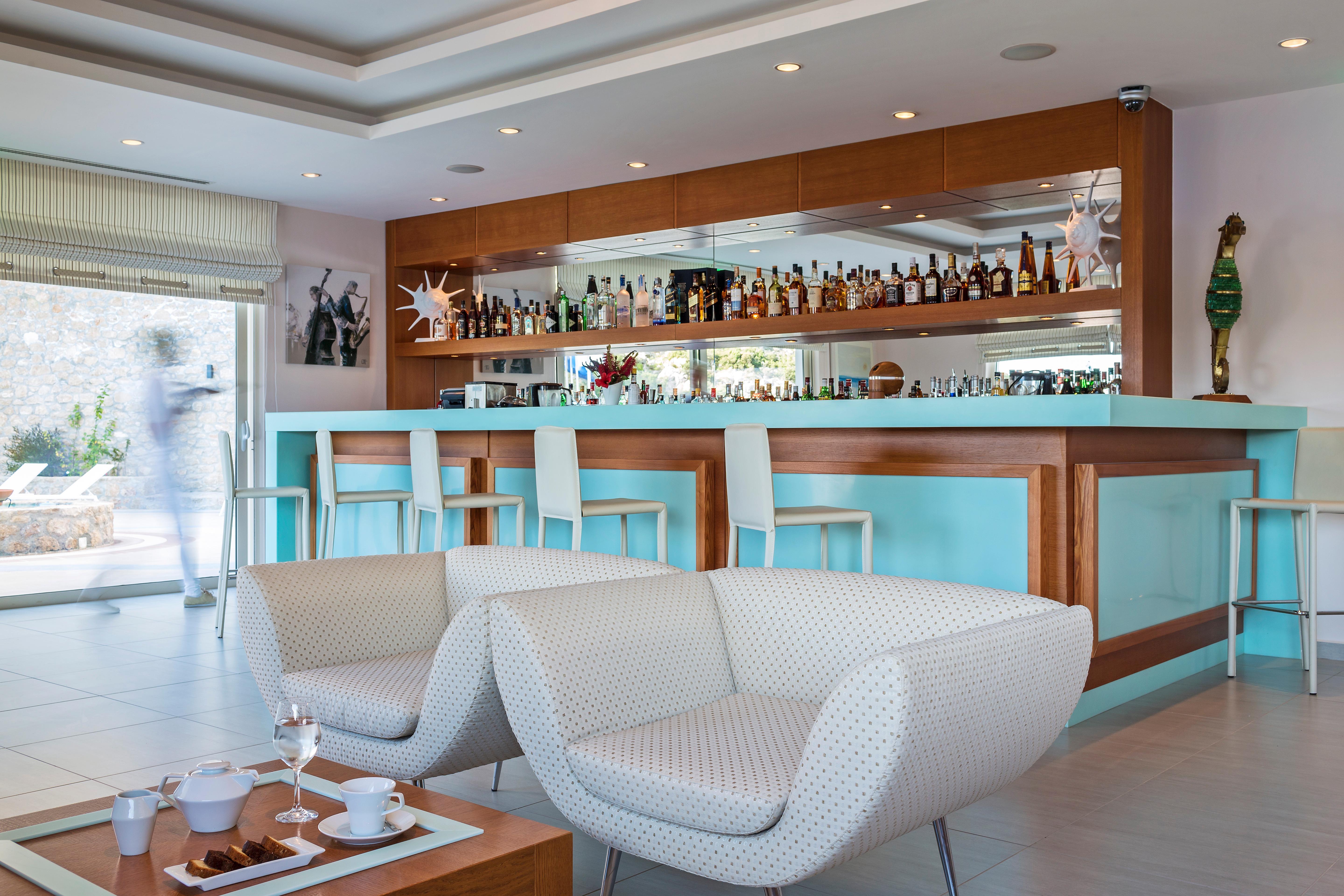 Princess Kyniska Suites Plitra Bagian luar foto