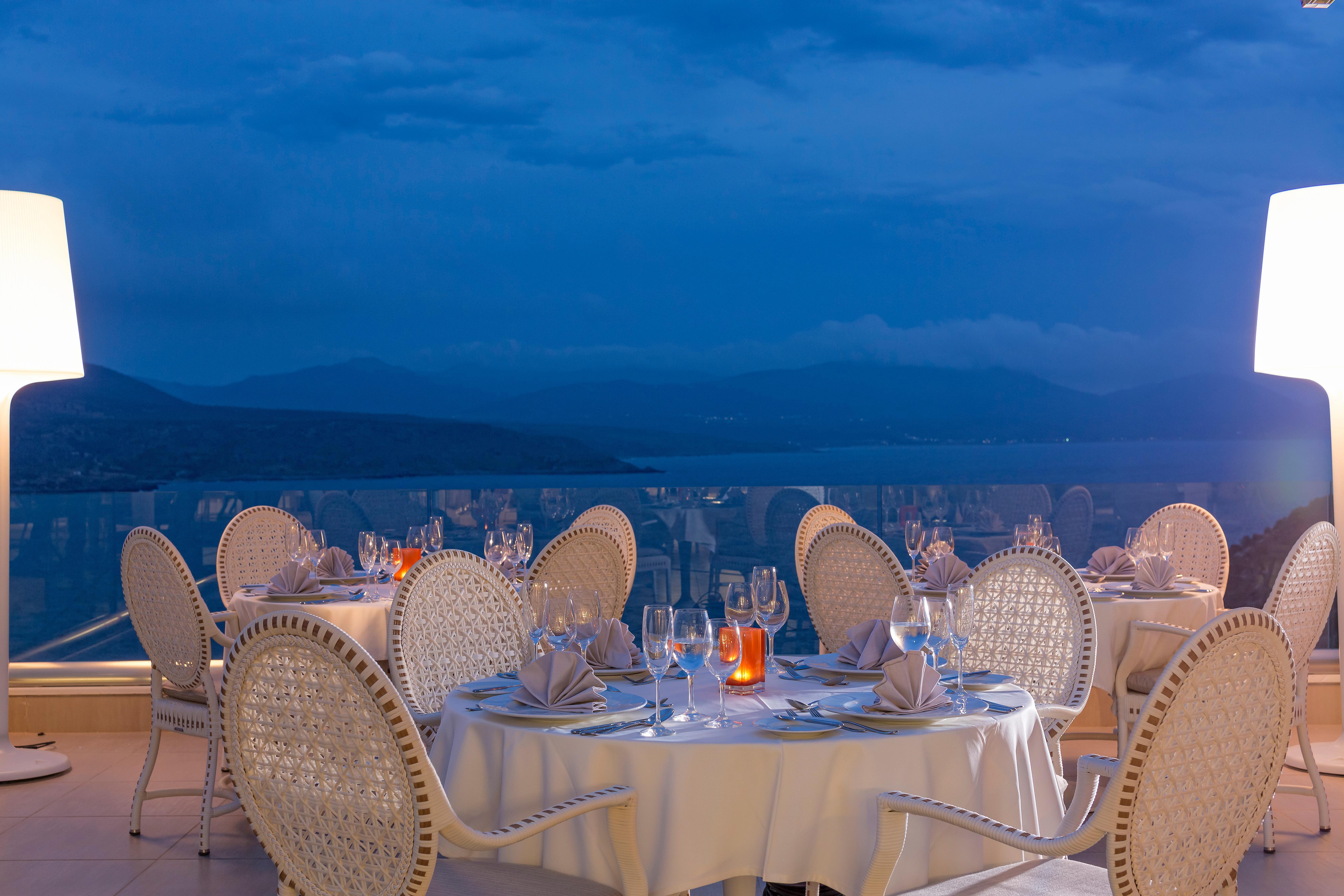 Princess Kyniska Suites Plitra Bagian luar foto