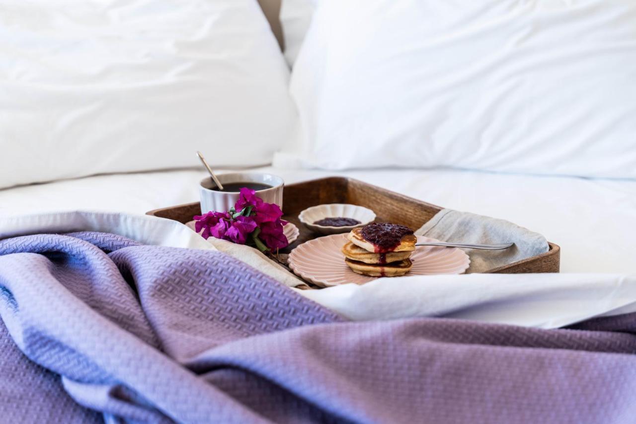 Princess Kyniska Suites Plitra Bagian luar foto