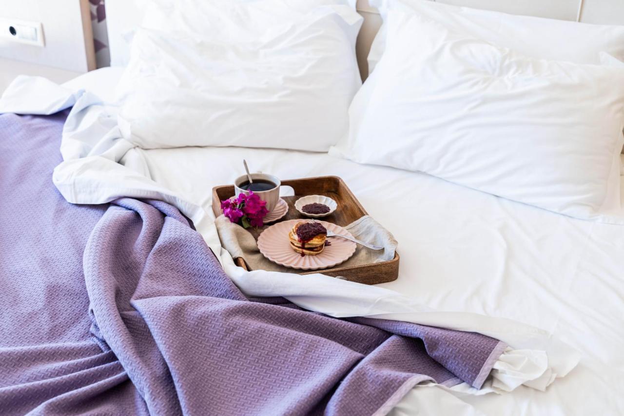 Princess Kyniska Suites Plitra Bagian luar foto