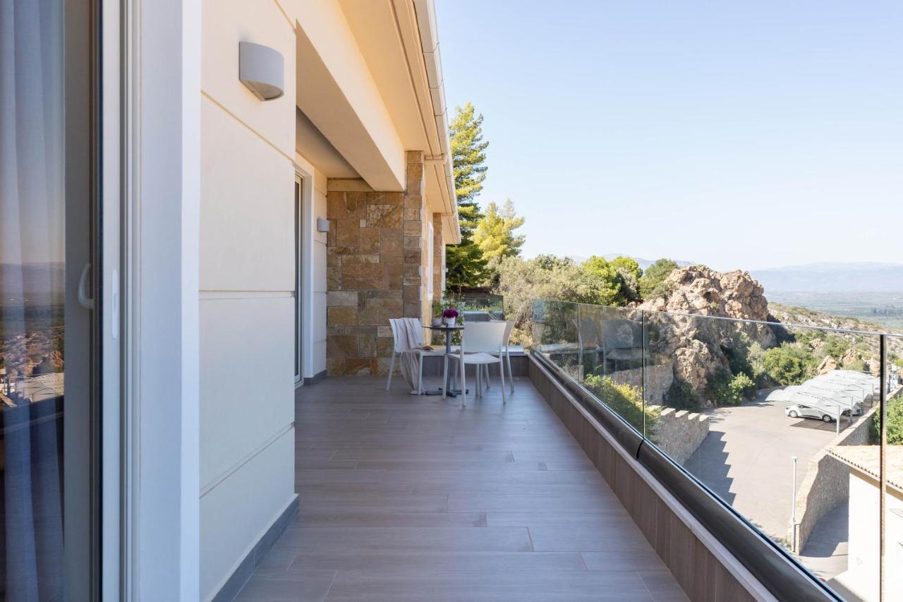 Princess Kyniska Suites Plitra Bagian luar foto